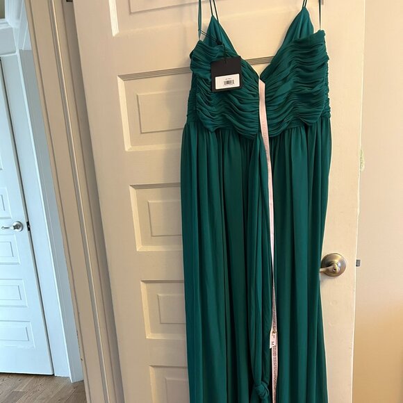 Ruched Sleeveless Tie Jumpsuit-- Ieena by Mac Duggal [US L] - Picture 7 of 7